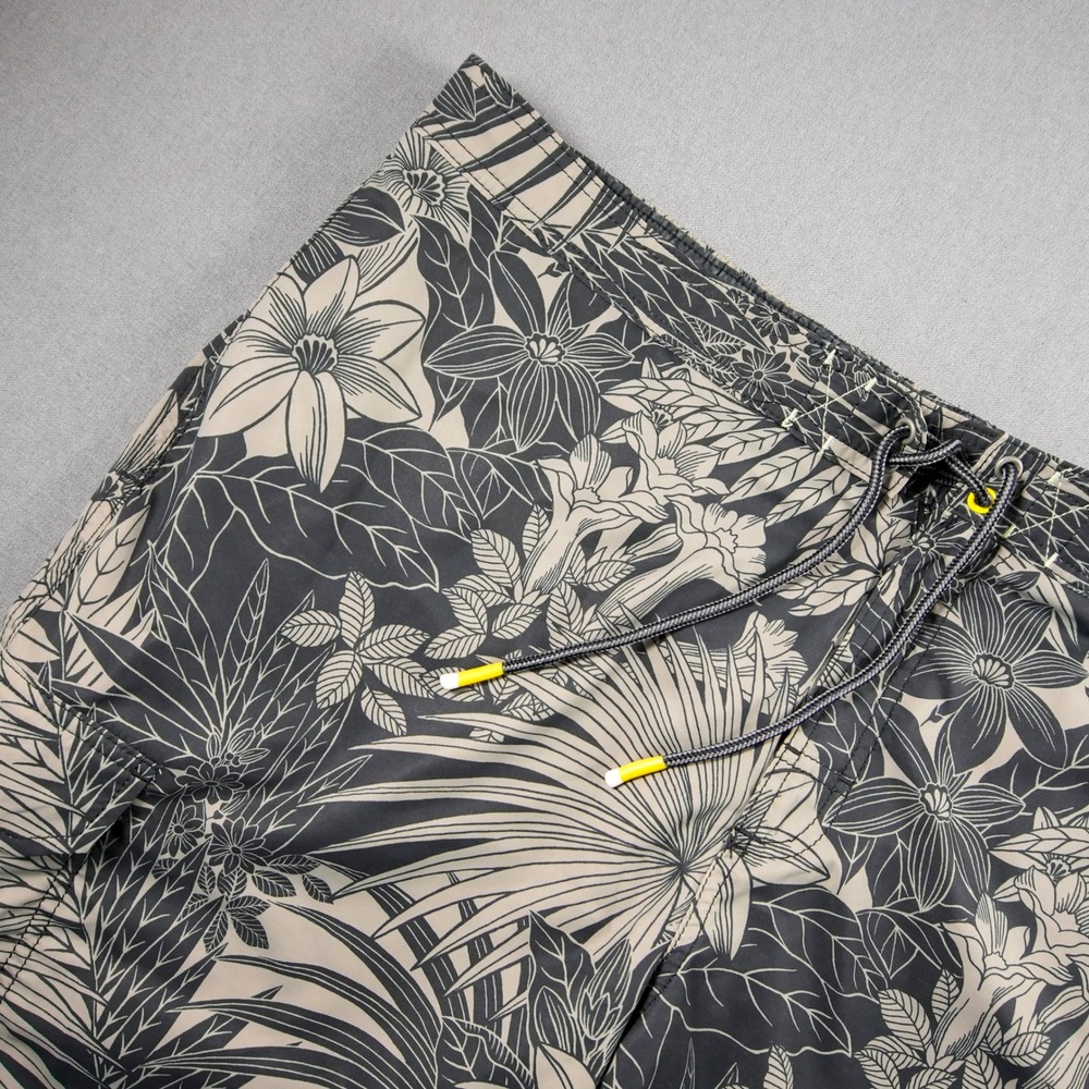 Tommy Bahama Cargo Baja Island Botanical Tropical Floral Swim Trunks Shorts XXL